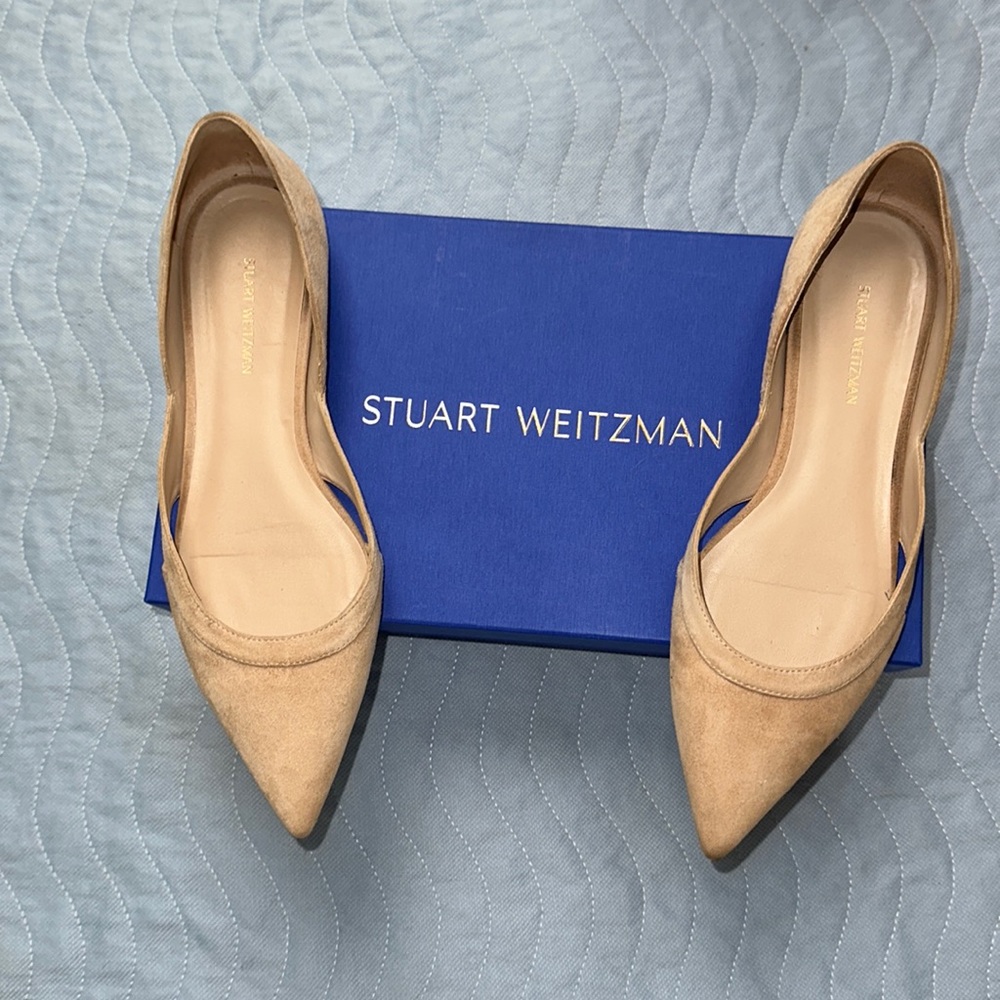 Stuart weitzman avenue flat in suede - nude color.